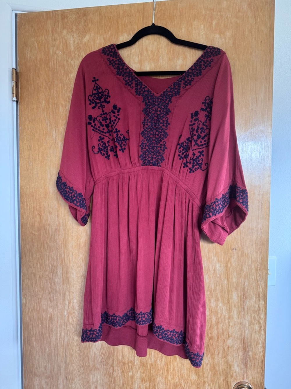 Shyanne Brick Red Mini Dress with Navy Embroidery new without tags